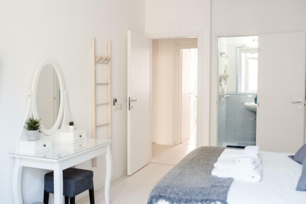 White Fanti Apartment Rome Buitenkant foto